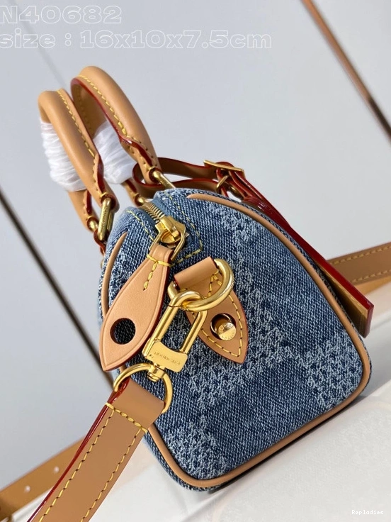 Cheap NANO LOUIS VUITTON SPEEDY-16-10-7.5cm 0806